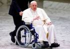 El Papa sufre una infección polimicrobiana con "un cuadro clínico complejo"