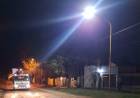Renuevan el alumbrado público en barrio El Prado