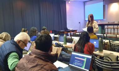 Comenzó el dictado de la Diplomatura en Gestión de Empresas Agrícolas Ganaderas de la UNC