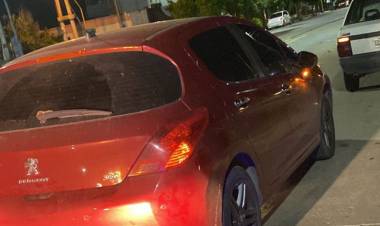 Conductor con fractura de muñeca tras accidente de tránsito 