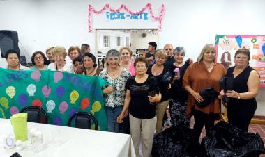 160 adultos mayores de la ciudad realizaron un viaje recreativo a Alta Gracia