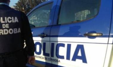 Taparon la patente del auto y fueron detenidos 