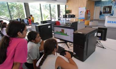 La Escuela Tecnológica de Verano ya se vive en Tecnoteca