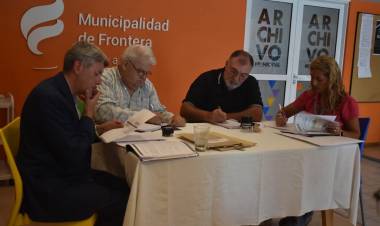 Se llevó a cabo la apertura de sobres para la pavimentación de la en la segunda etapa en Frontera 