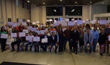 Entregaron certificados de la Diplomatura en Acompañantes Comunitarias Contra la Violencia de Género