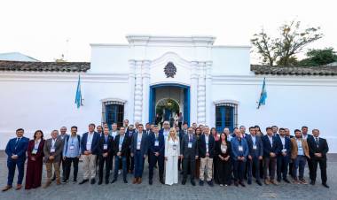 Bernarte participó en Tucumán del Congreso Federal de Intendentes