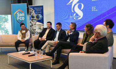 Más de 150 personas participaron del evento “Economía Argentina: PYMES en Acción” desarrollado en Tecnoteca