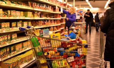 Según Almaceneros de Córdoba la inflación subió 1,8% en junio