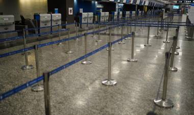 Paro de controladores aéreos: afectará vuelos en todo el país durante las vacaciones de invierno 