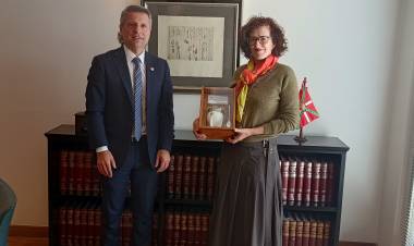 Bernarte se reunió con representantes del País Vasco en Argentina