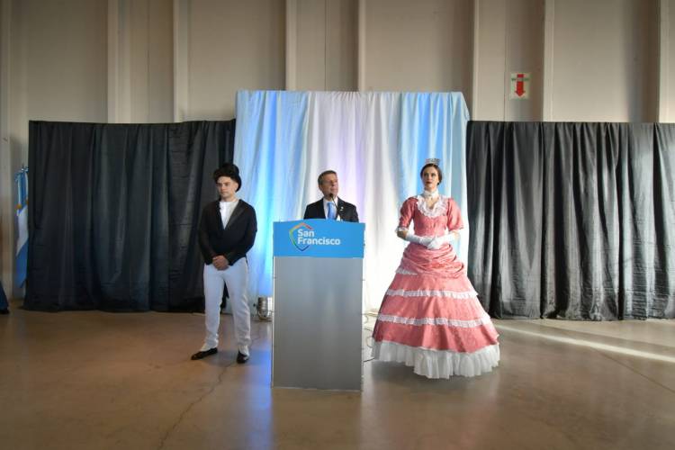 Tuvieron lugar los tradicionales festejos por la Revolución de Mayo