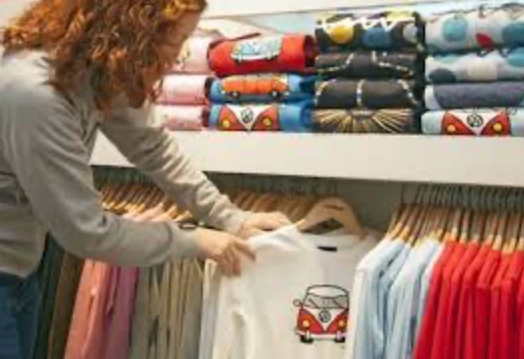 Empleados de comercio acordaron aumentos salariales hasta agosto: ¿cuánto cobrarán?