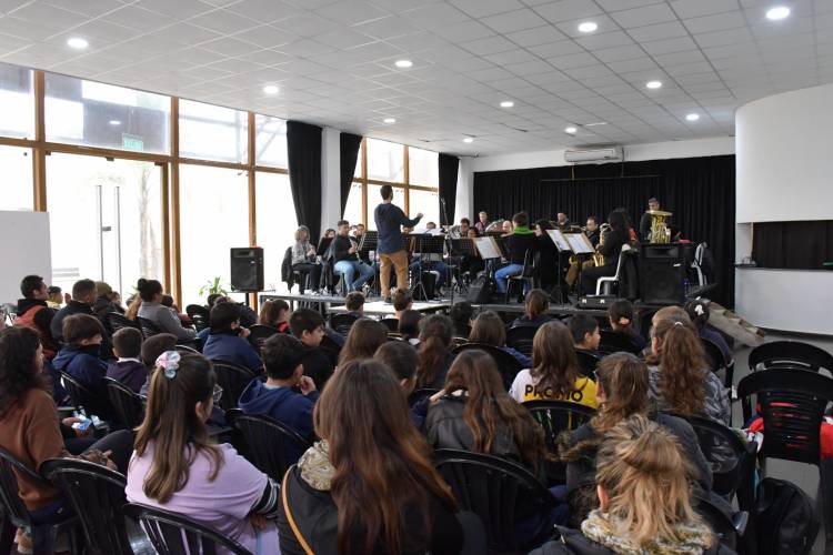 La Banda Sinfónica de la ciudad ofrece conciertos didácticos