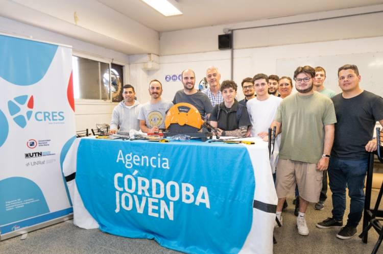 Programa Manos en San Francisco: jóvenes conectados con las necesidades de la comunidad