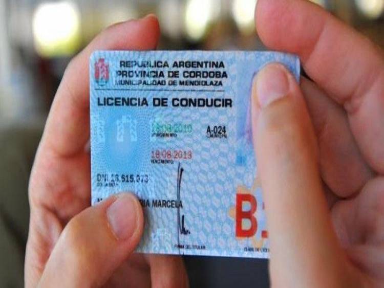 Mariana Pezoa, la primera vecina que obtuvo una bonificación en su licencia de conducir