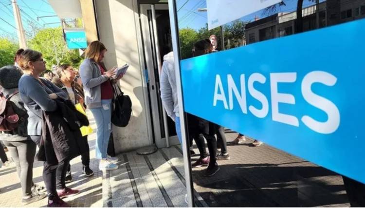 ANSES eliminó el registro de abogados y gestores para tramitar jubilaciones