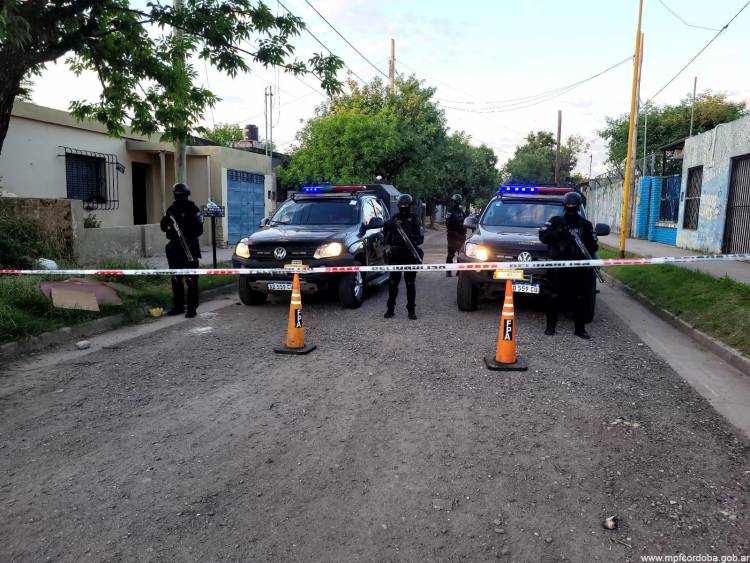FPA detuvo a tres integrantes de una banda narco e incautó drogas y armas de fuego