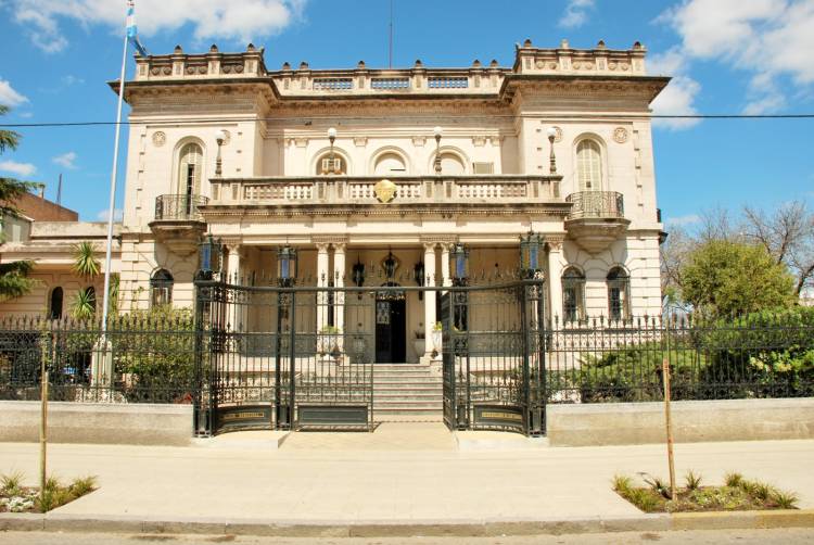 Por el día del Empleado Municipal, no habrá actividad en la Municipalidad de San Francisco. 