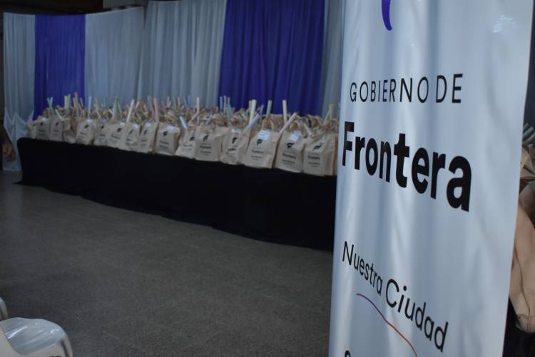 Frontera entregará Kits Escolares para el ciclo lectivo 2025 