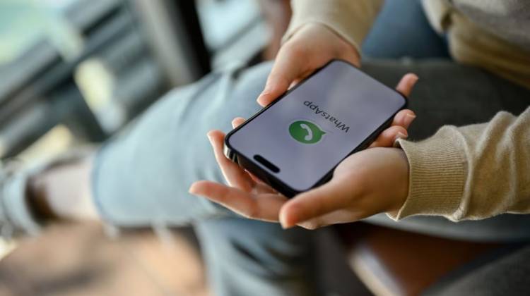 WhatsApp permitirá crear encuestas con imágenes
