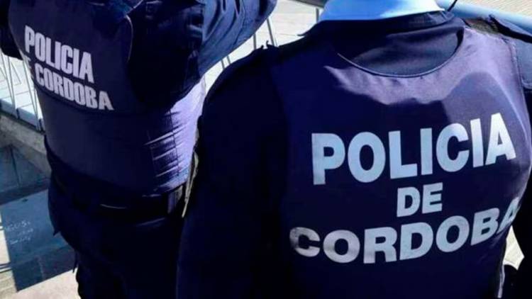 Detuvieron a dos hombre por robo y recuperaron elementos sustraídos