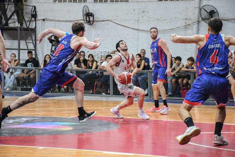 Sani igualó la serie