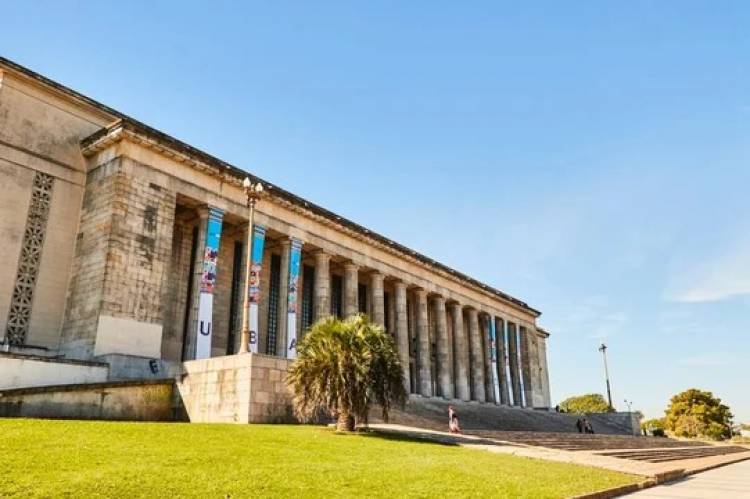 La UBA es la única universidad latinoamericana en el top 100 mundial, según el ranking QS 2025