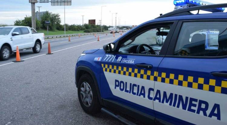 San Francisco: detuvieron a dos personas con cocaína en un control de la Policía Caminera
