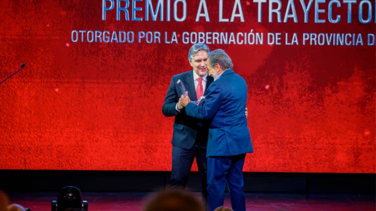 Premios Sur 2024: Córdoba fue sede por primera vez y Llaryora destacó a la provincia como polo audiovisual