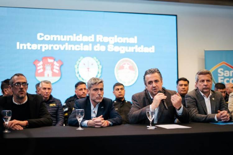 En San Francisco, la Provincia presentó la nueva Comunidad Regional Interprovincial de Seguridad
