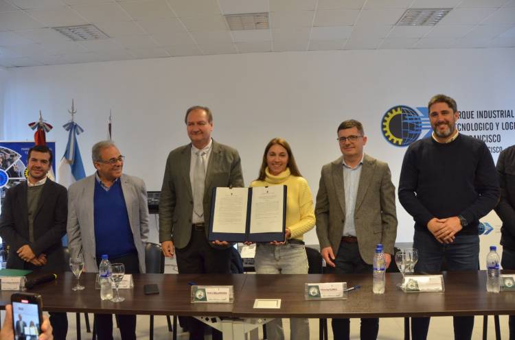 El Parque Industrial San Francisco recibió la certificación de Huella de Carbono y el Sello Verde