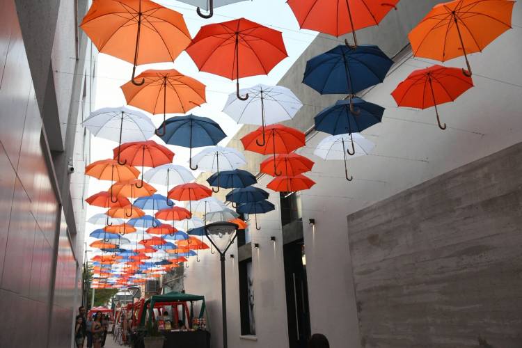 Nueva fecha del Paseo de Colores, con música, gastronomía y artesanos 