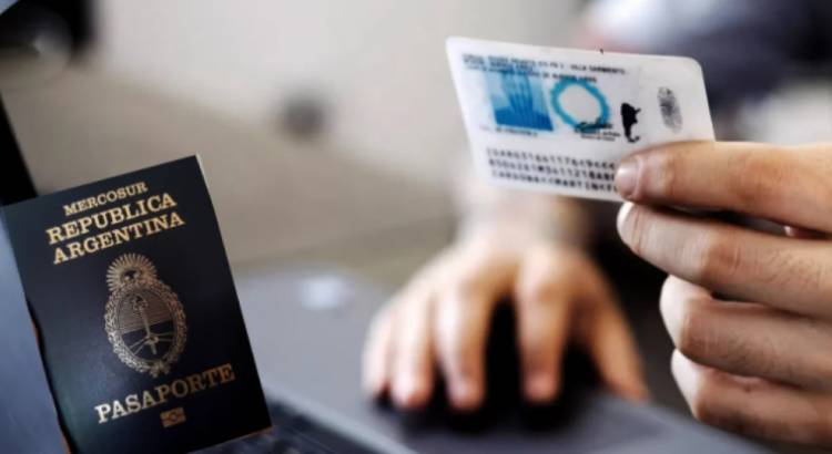 El Gobierno aumenta el valor de gestión del Pasaporte y el DNI