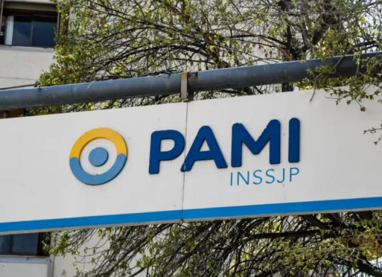 Bernarte y otros 160 intendentes de Córdoba se plantan ante el PAMI por la falta de pagos y los problemas de atención